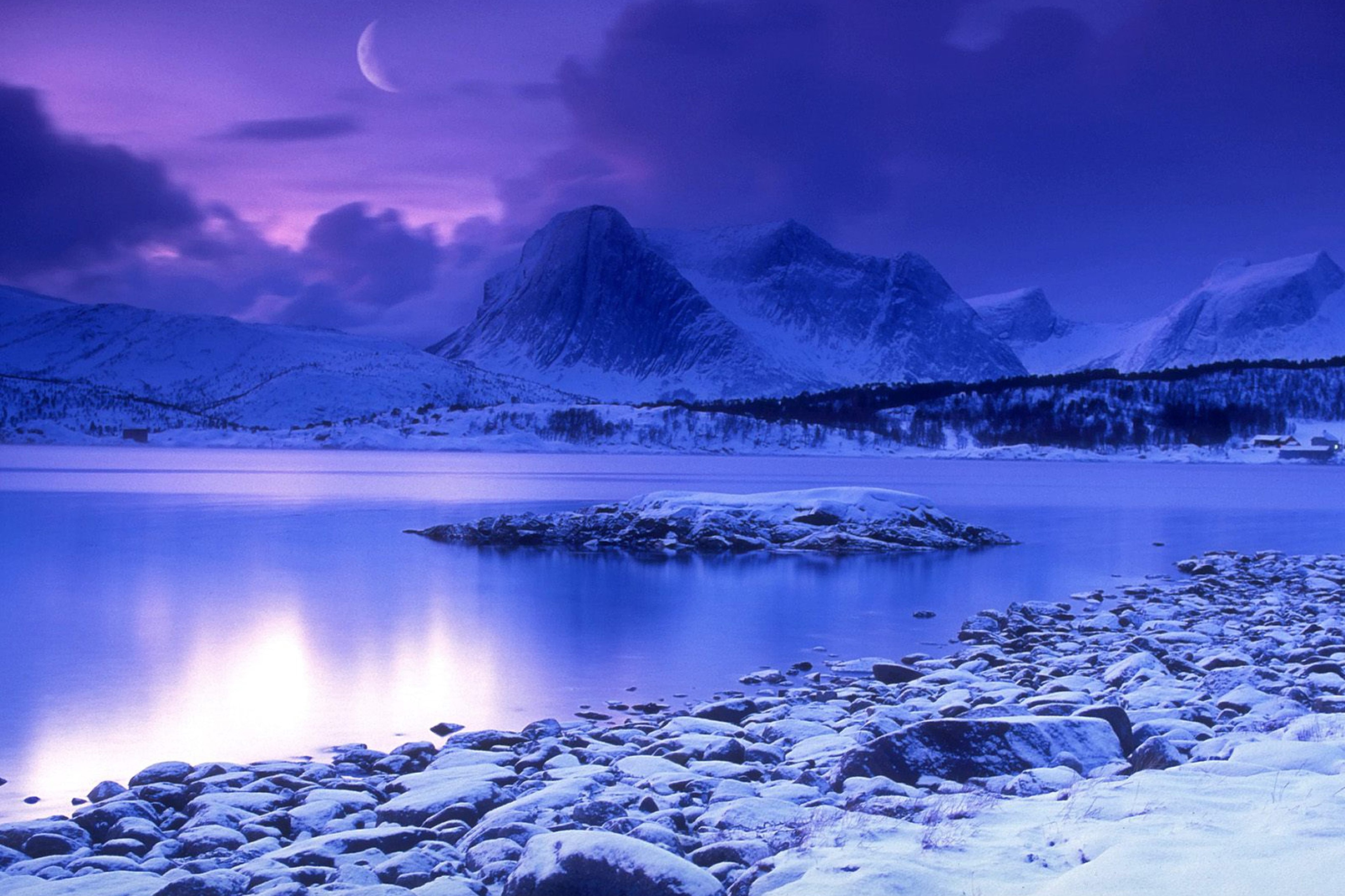 Fondo de pantalla Norway Country Cold Lake 2880x1920