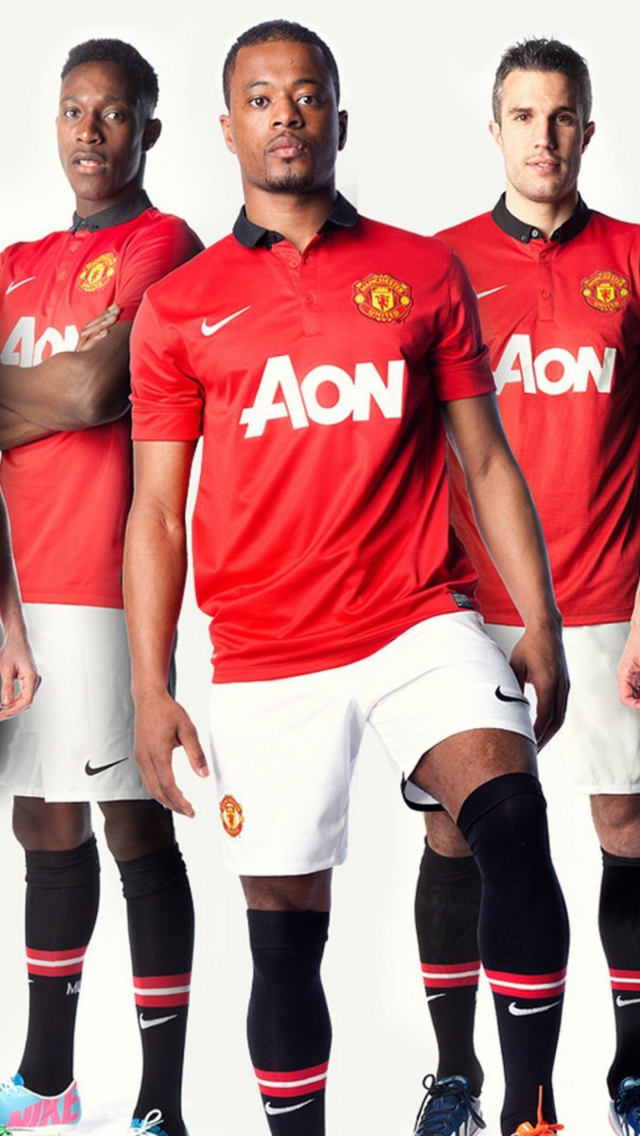 Fondo de pantalla Manchester United Team 2013 640x1136
