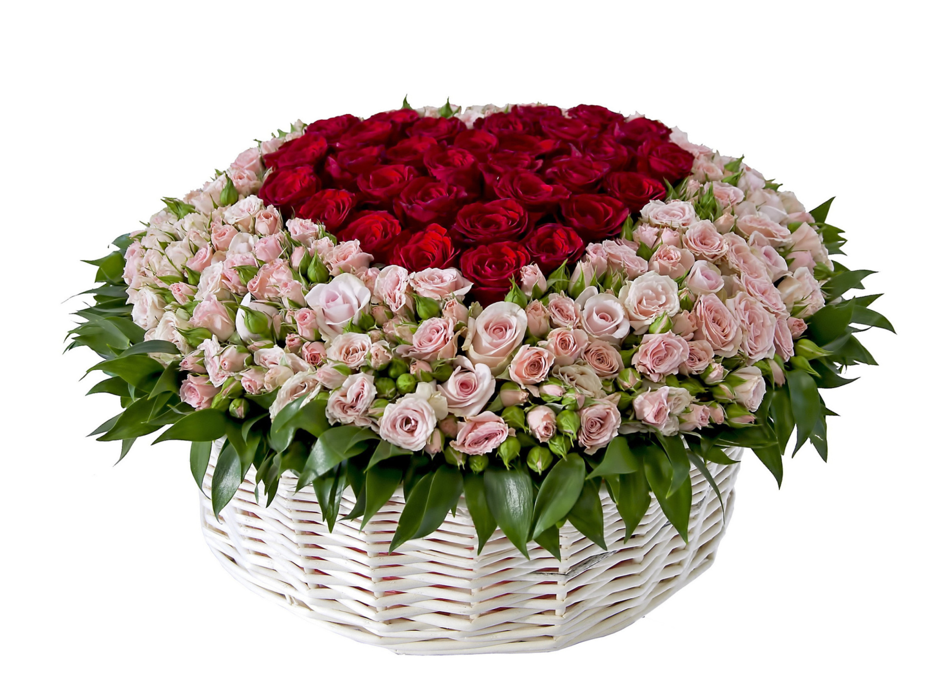 Обои Basket of Roses from Florist 1920x1408