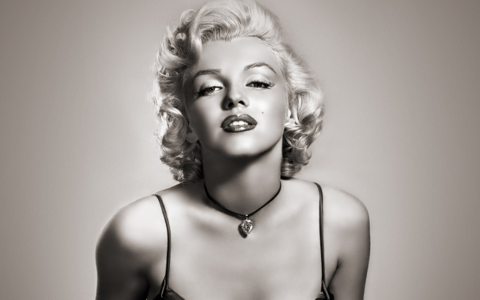Marilyn Monroe wallpaper 1680x1050
