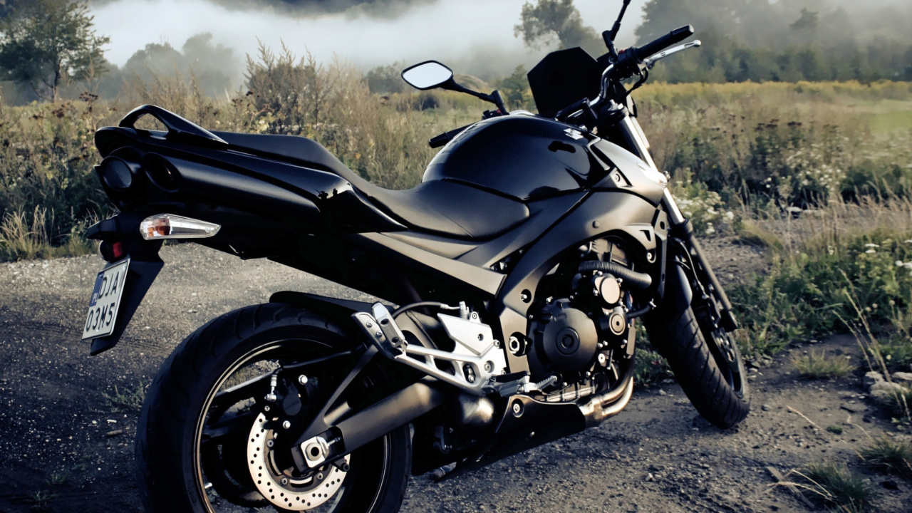 Screenshot №1 pro téma Suzuki GSXR 600 Bike 1280x720