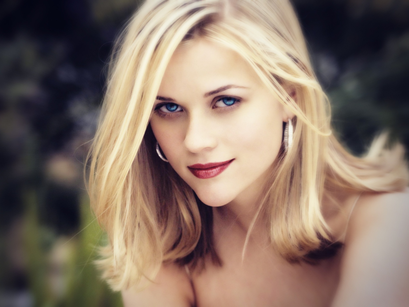 Reese Witherspoon wallpaper 1400x1050