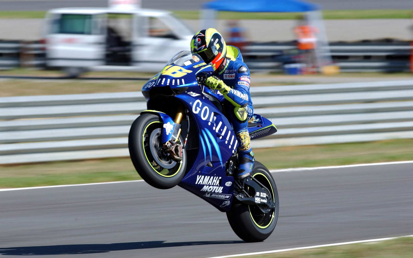 Yamaha Racing Bike wallpaper 1680x1050