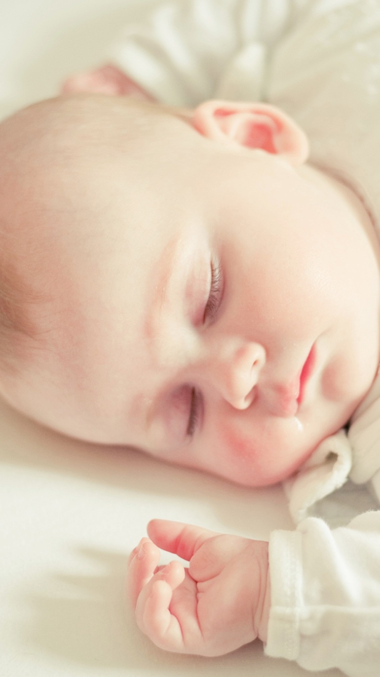 Cute Sleeping Baby wallpaper 750x1334