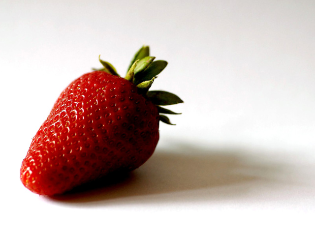 Sfondi Strawberry 3D Wallpaper 640x480
