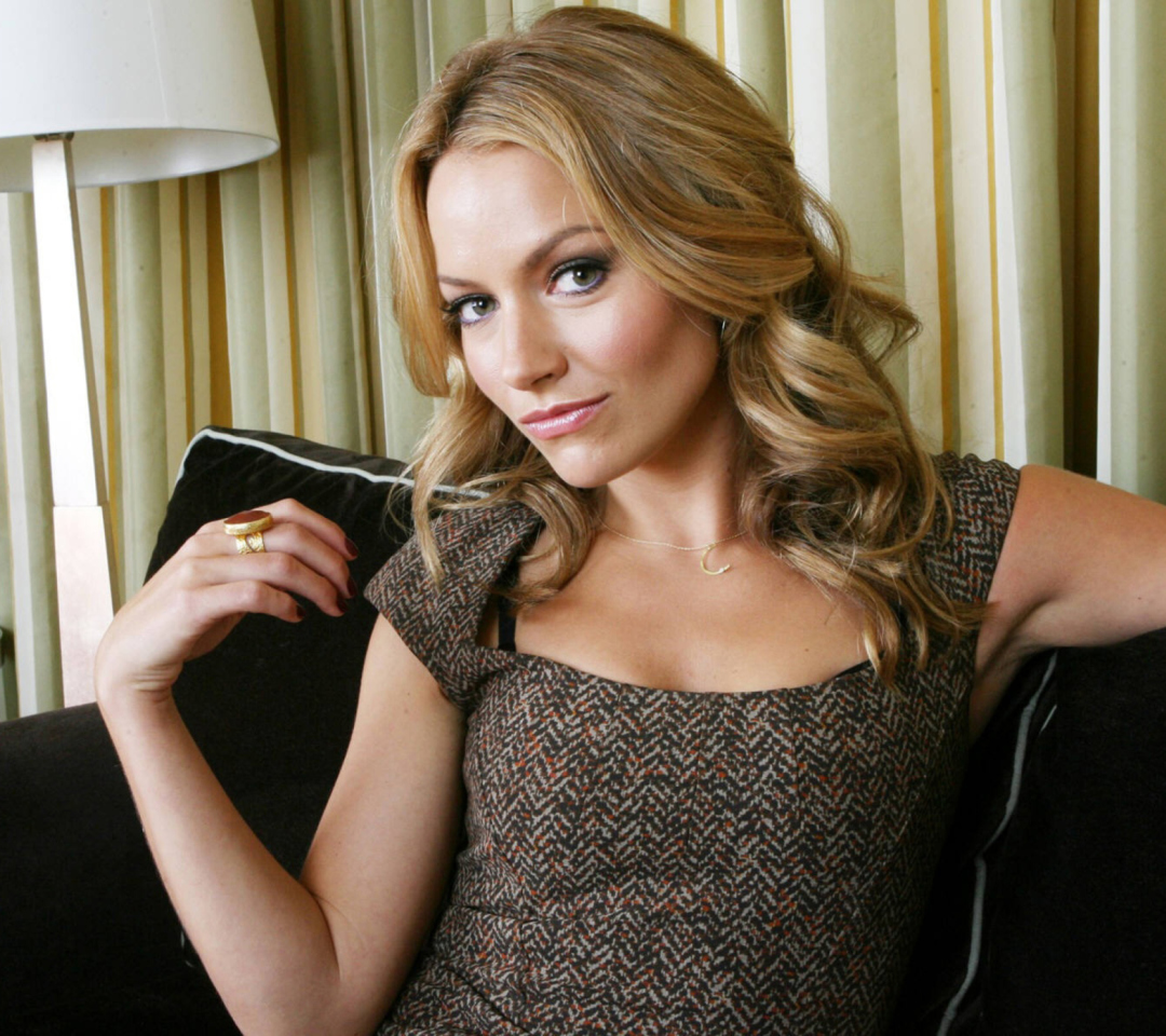 Becki Newton screenshot #1 1080x960