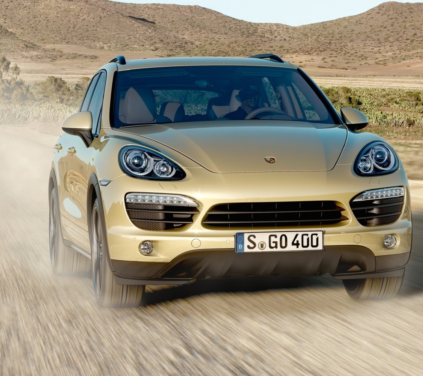 Fondo de pantalla Porsche Cayenne 1440x1280