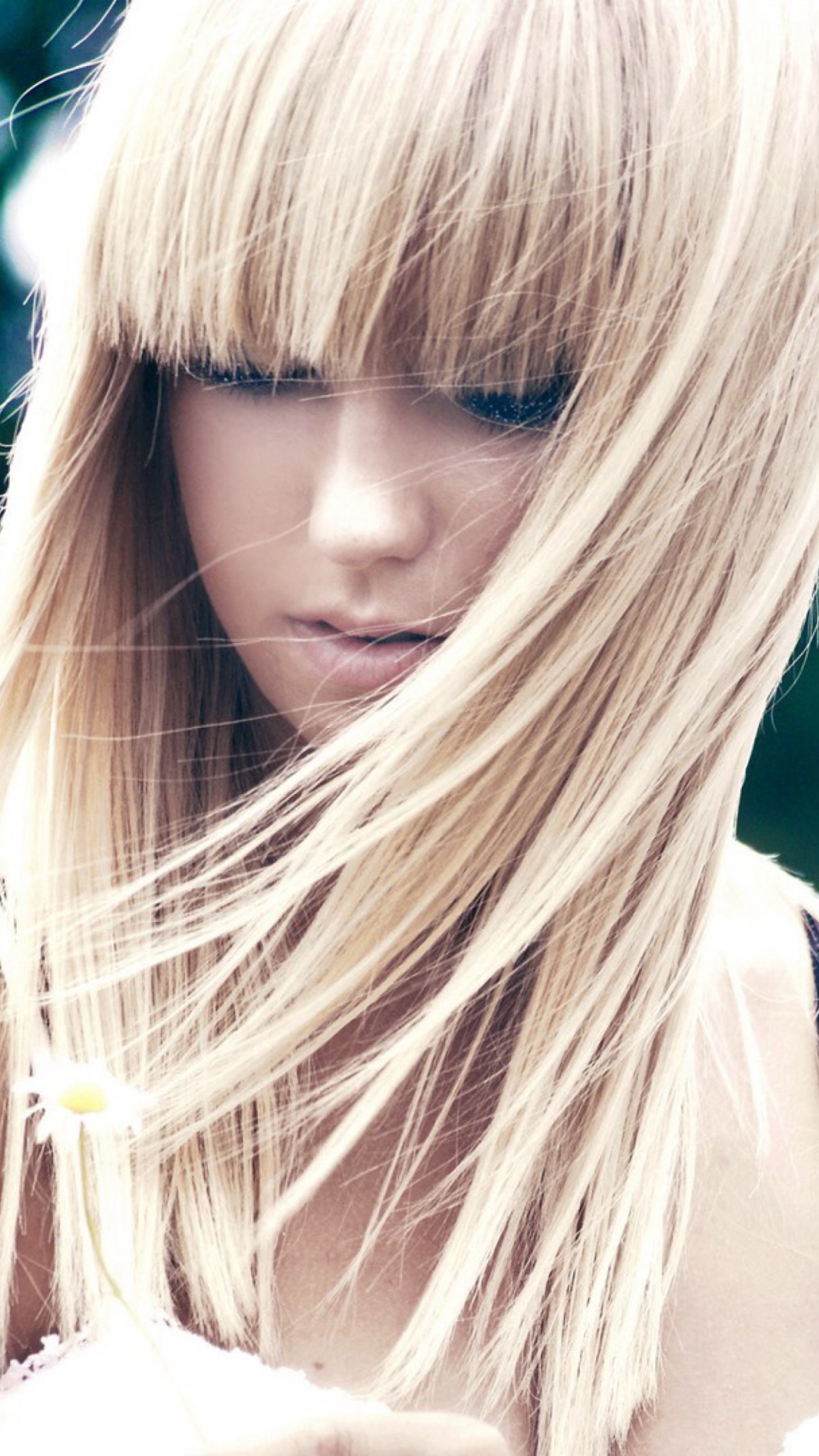 Fondo de pantalla Beautiful Blonde 1080x1920