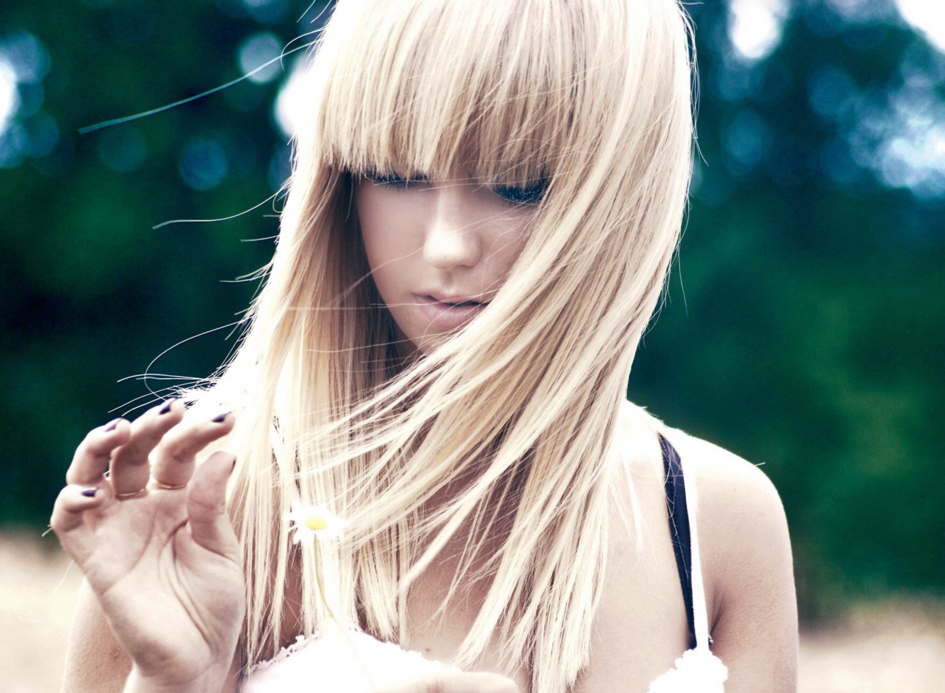 Screenshot №1 pro téma Beautiful Blonde 1920x1408