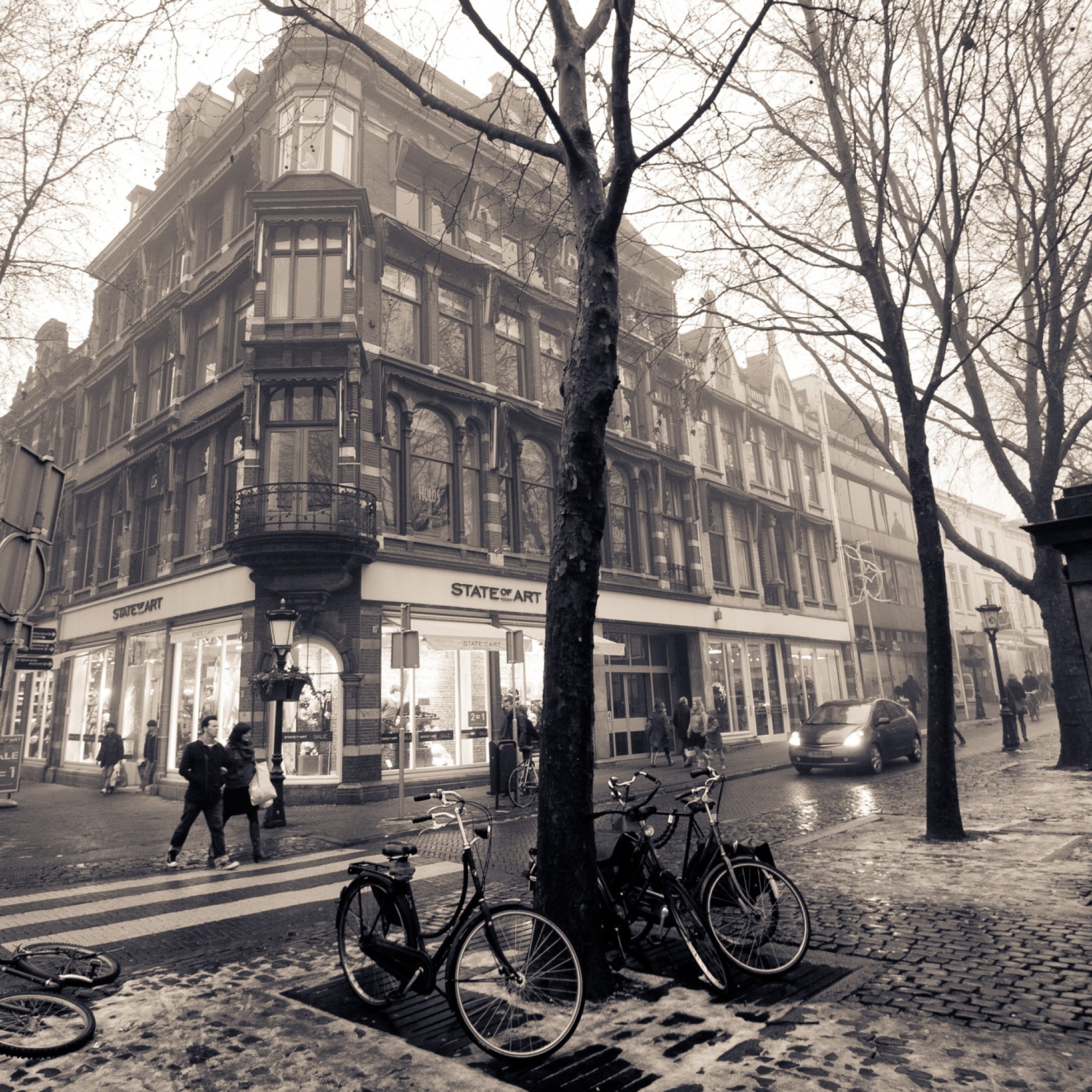 Das Mariaplaats - Misty Utrecht In Winter Wallpaper 2048x2048