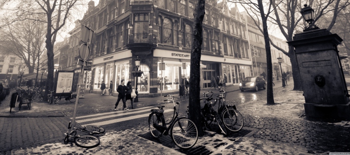 Fondo de pantalla Mariaplaats - Misty Utrecht In Winter 720x320