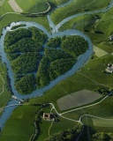 Fondo de pantalla Heartshaped River North Dakota 128x160