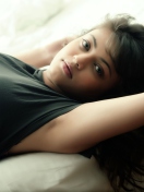 Обои Sneha Ullal 132x176