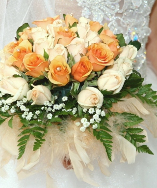 Wedding Bouquet Wallpaper for Nokia Asha 310