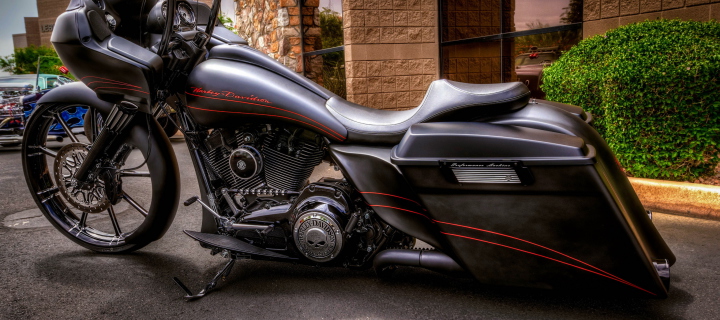 Sfondi Harley Davidson 720x320