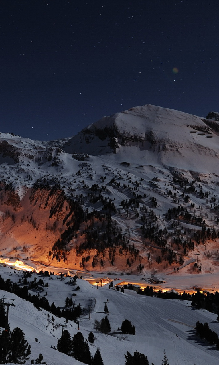 Sfondi Snowy Mountains Sky Resort 768x1280