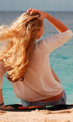 Blonde Girl At Beach wallpaper 240x400