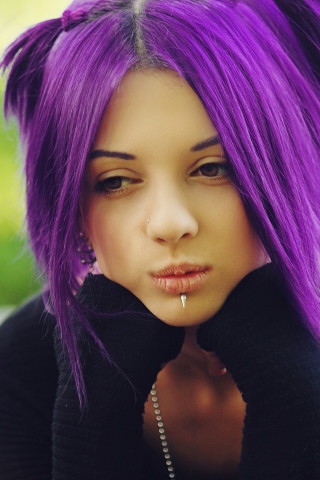 Purple Girl screenshot #1 320x480