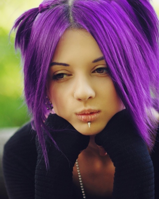 Purple Girl - Obrázkek zdarma pro 750x1334