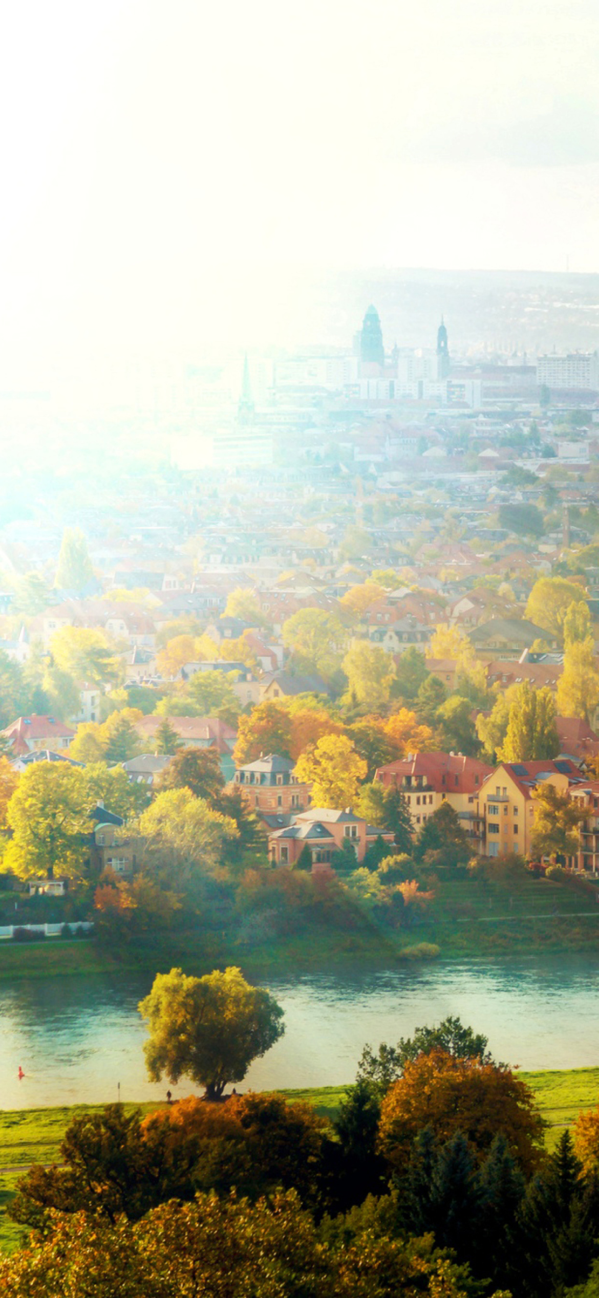 Dresden In Sun Lights wallpaper 1170x2532