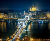 Fondo de pantalla Budapest At Night 176x144