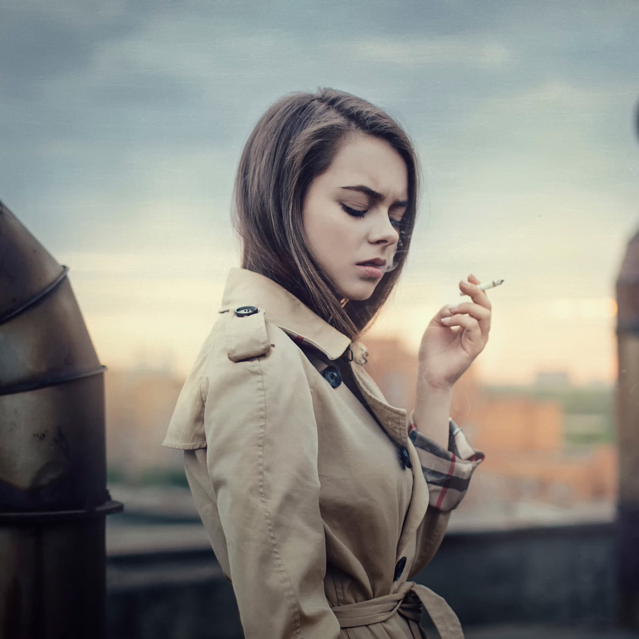 Screenshot №1 pro téma Smoking Girl 2048x2048