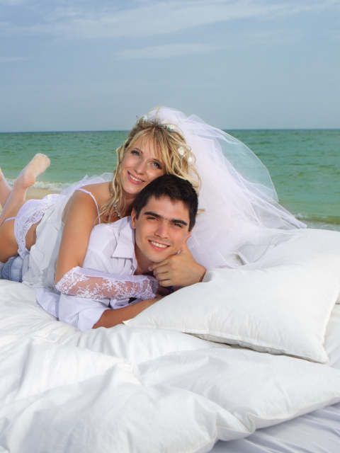 Just Married On Beach wallpaper 480x640