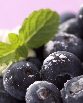 Frozen Blackberries - Obrázkek zdarma pro iPhone 6 Plus