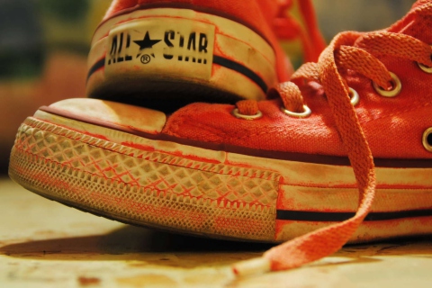 Red Converse All Star screenshot #1 480x320