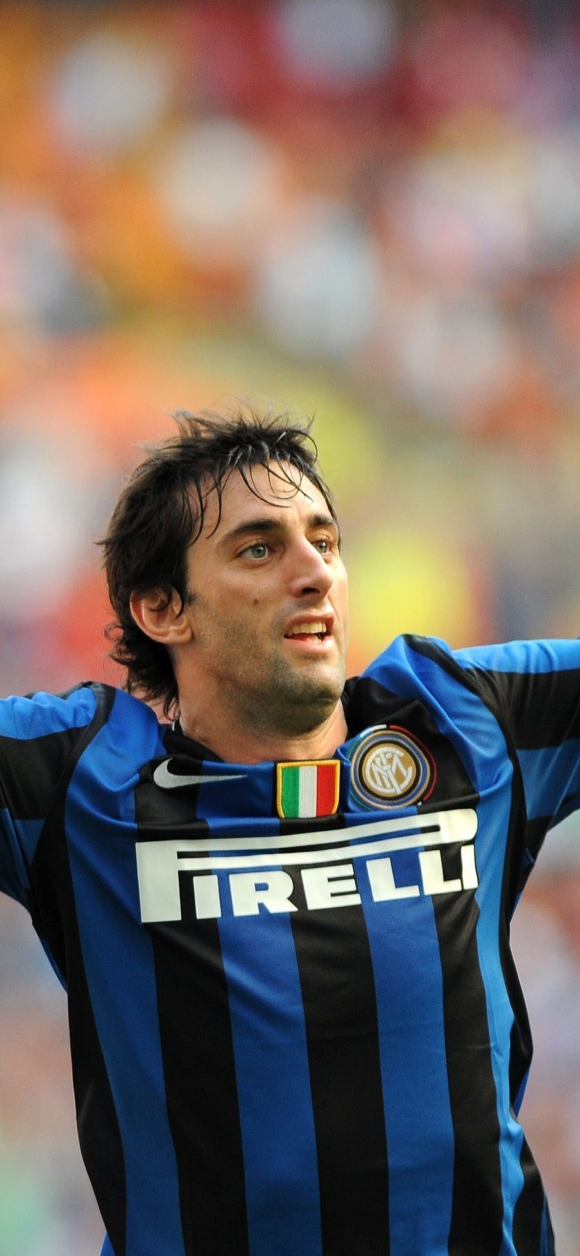 Diego Alberto Milito wallpaper 1170x2532