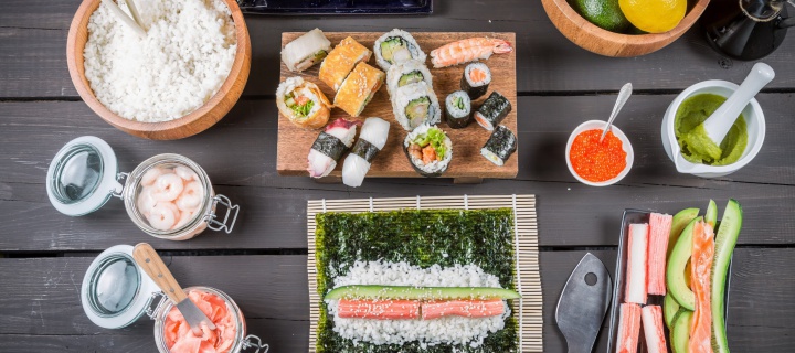 Sfondi Japanese Sushi 720x320