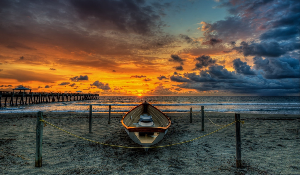 Das Boat On Beach At Sunset Hdr Wallpaper 1024x600