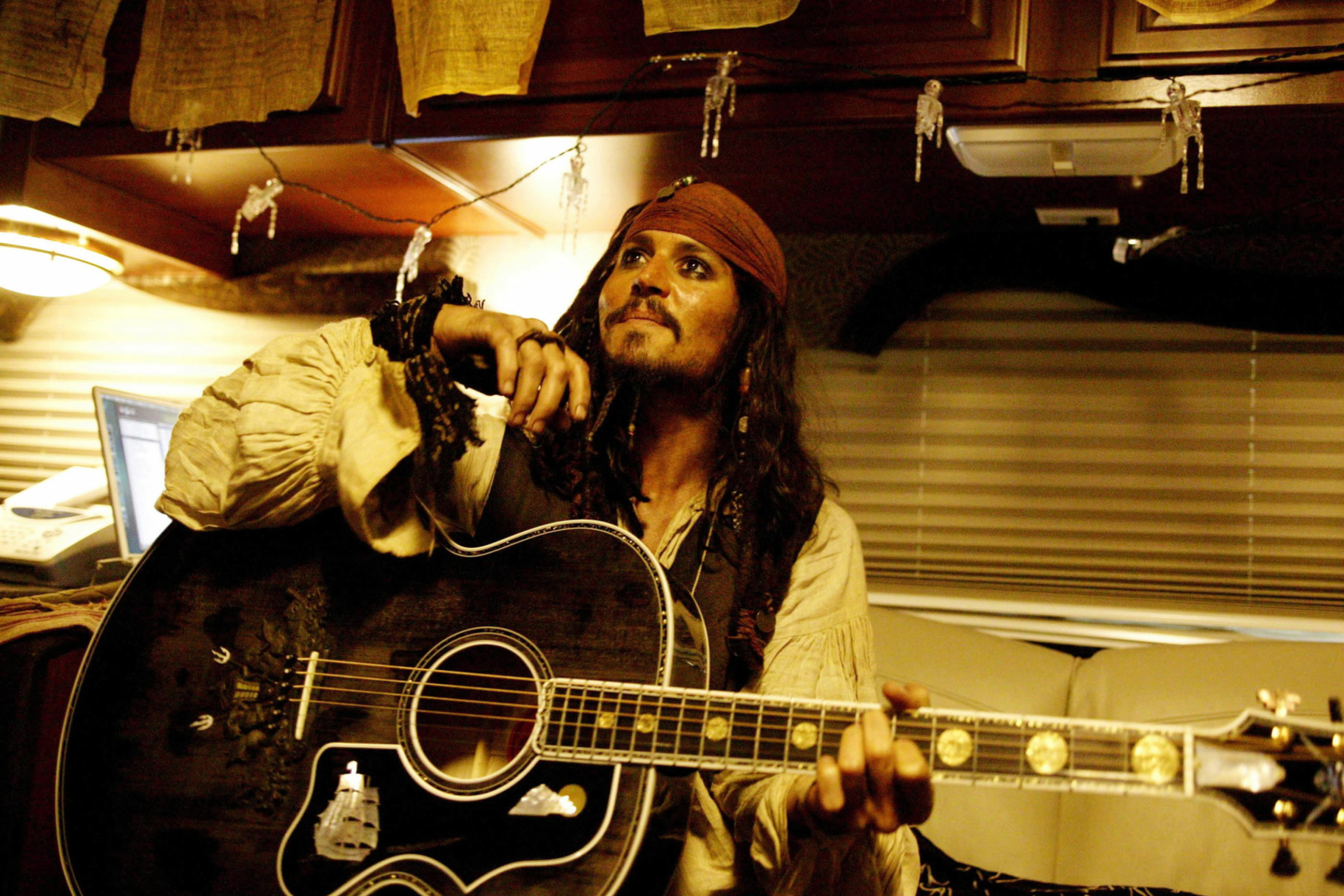 Johnny Depp screenshot #1 2880x1920