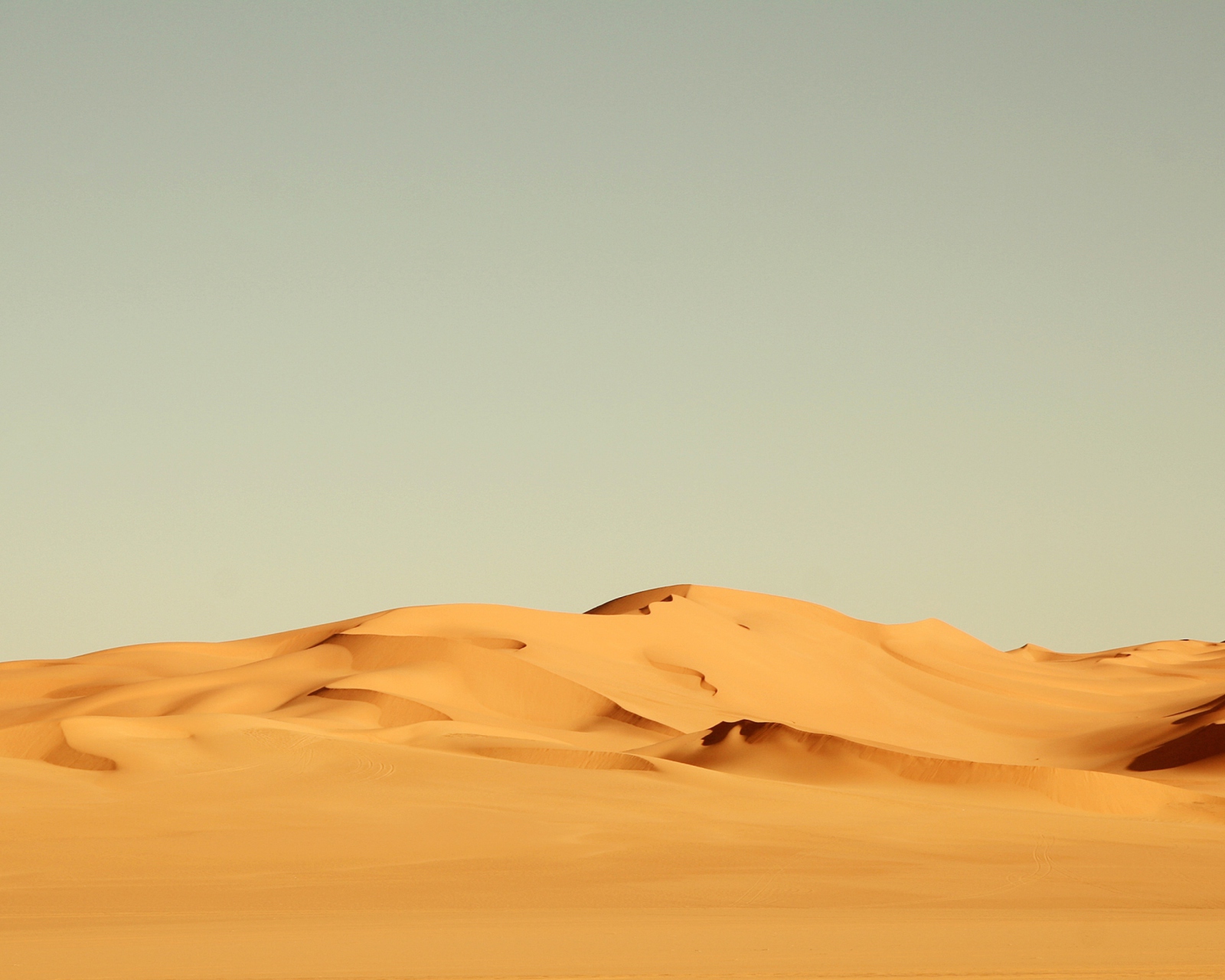Fondo de pantalla Sahara Desert 1600x1280