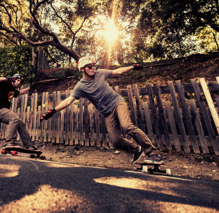 Skateboarding - Obrázkek zdarma pro iPad Air