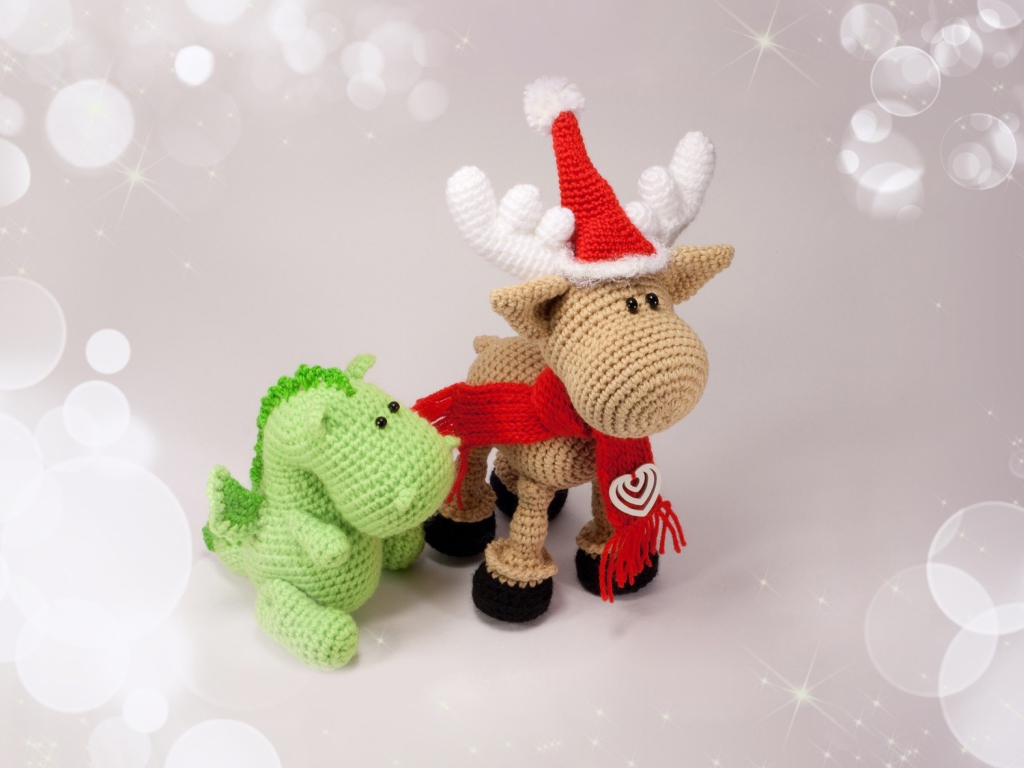 Обои Christmas Dino And Reindeer 1024x768