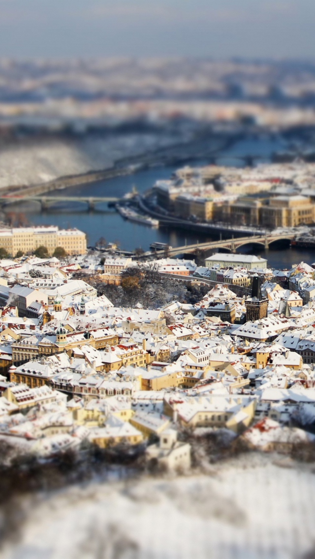 Fondo de pantalla Panoramic View Of Prague 640x1136