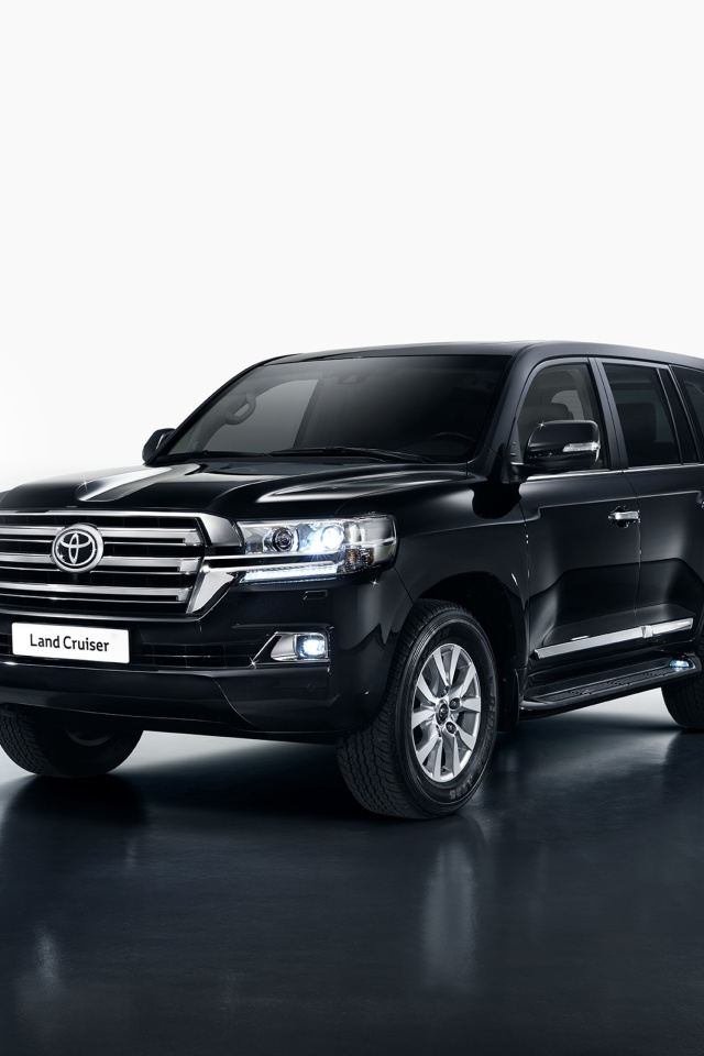 Das Toyota Land Cruiser 200 Wallpaper 640x960