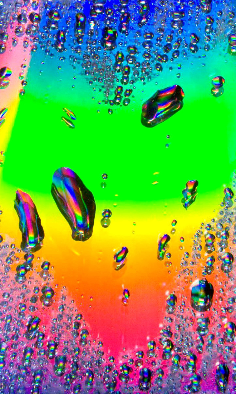 Das Heart of Water Drops Wallpaper 768x1280