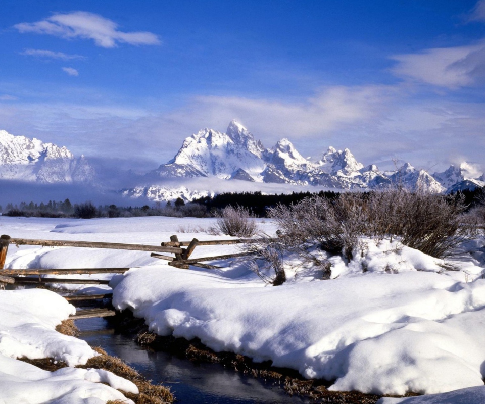 Обои Grand Tetons in Winter, Wyoming 960x800