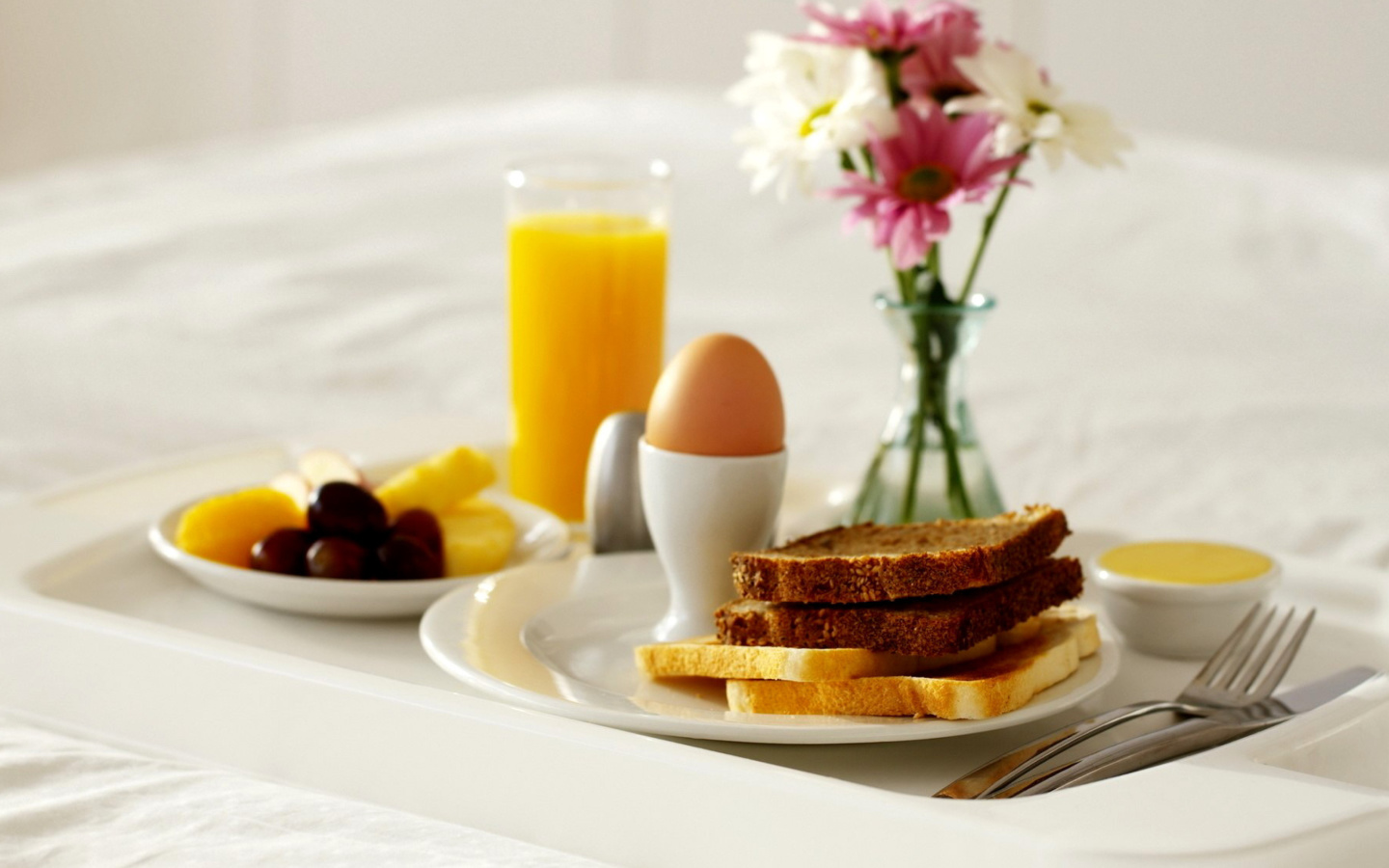 Das Continental Breakfast Wallpaper 1440x900