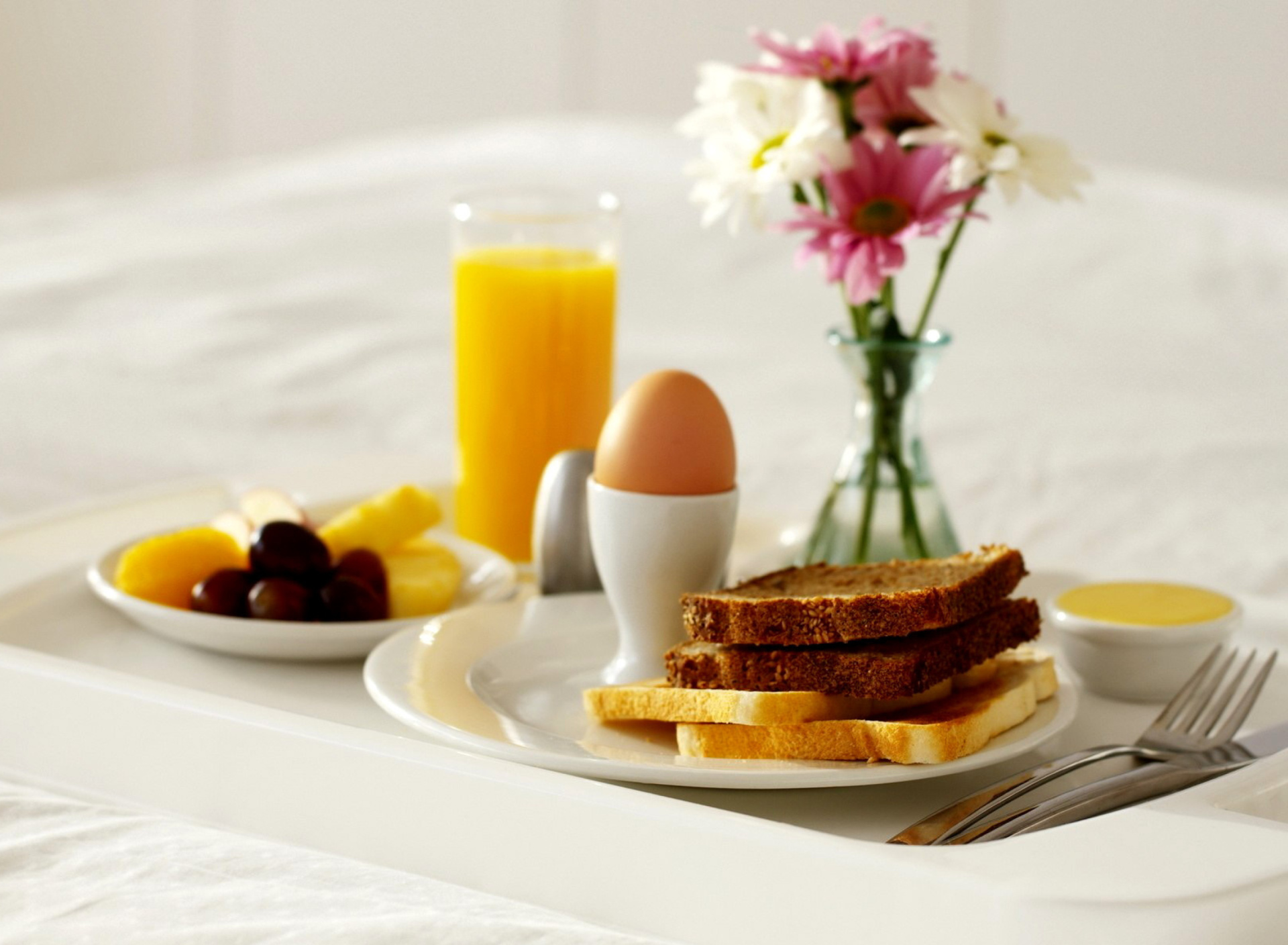 Das Continental Breakfast Wallpaper 1920x1408