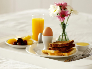 Continental Breakfast wallpaper 320x240
