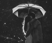 Обои Happiness Under Umbrella 176x144