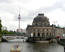 Fondo de pantalla Berlin Attractions 220x176