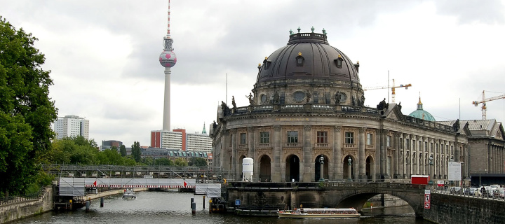 Berlin Attractions screenshot #1 720x320