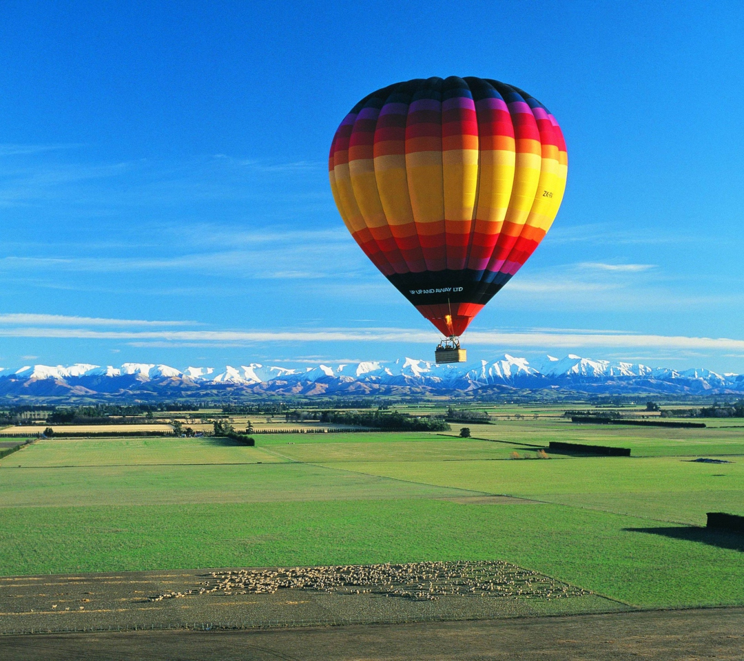 Up Up Away Balloon wallpaper 1080x960