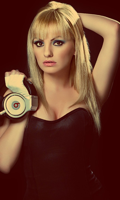 Beats By Dr. Dre wallpaper 480x800