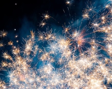 Das Fireworks Wallpaper 220x176