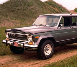 Kostenloses 1976 Jeep Cherokee Wallpaper für 1024x1024